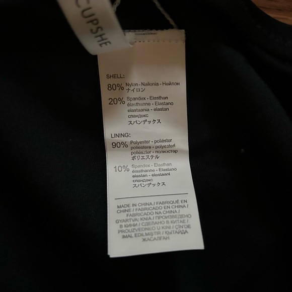 NWT Black and White Tummy Control Swimsuit - Picture 10 of 11